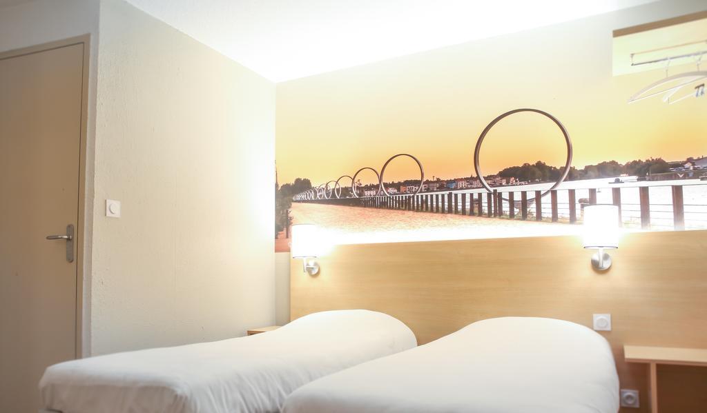 Hotel Inn Design Resto Novo Chateaubriant Exterior photo